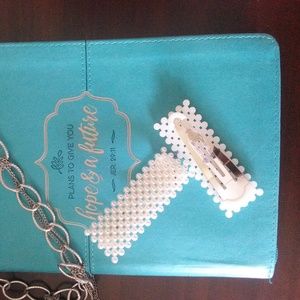 Pearl hairclip (silver)